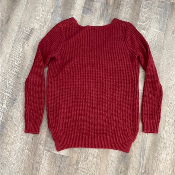 Charlotte Russe maroon sweater - Picture 2 of 5